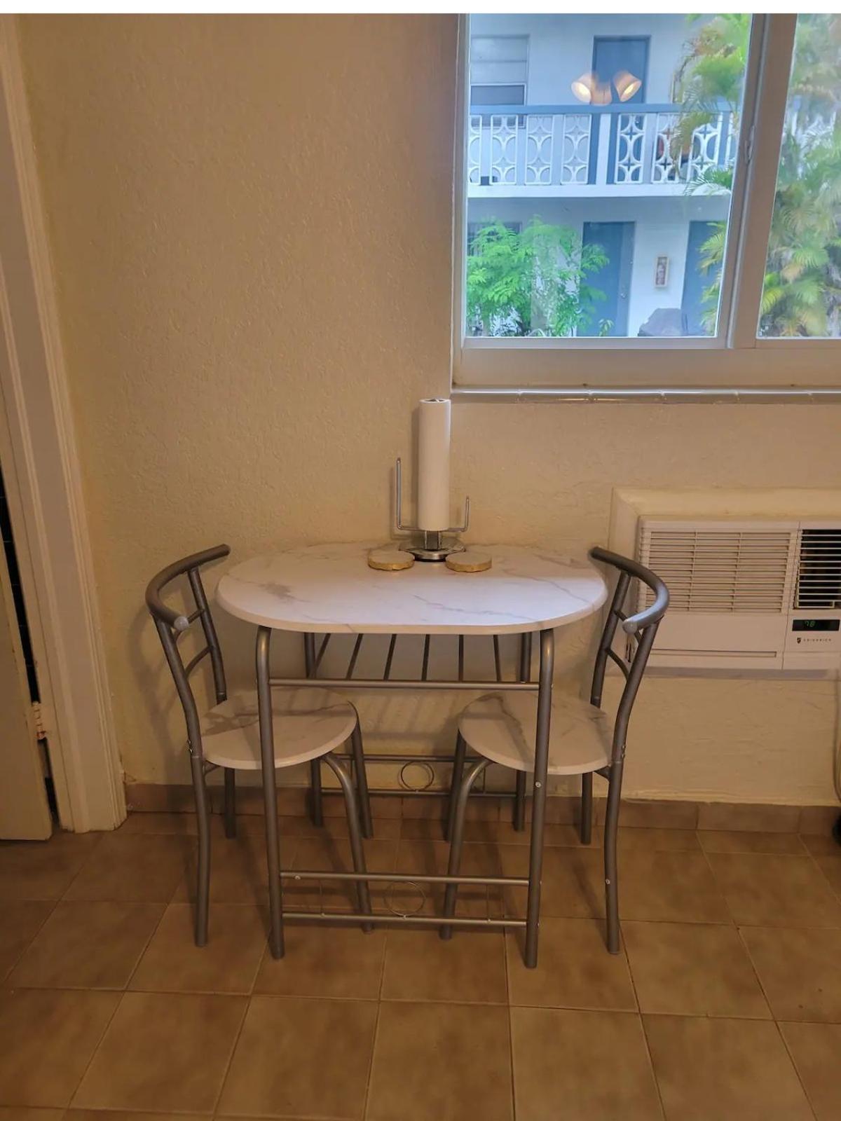 Madison Apartments Hollywood Bagian luar foto